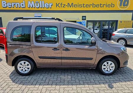 Mercedes-Benz Citan 111 CDI Tourer Edition Kombi 1. Hand ALU Kamera SH