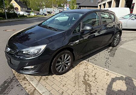 Opel Astra J Lim. 5-trg. Active Klima.PÜDC.SHZ,1.Hand