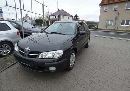 Nissan Almera Basis Klima Radio HU AU Neu