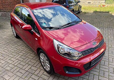 Kia Rio 1,4 Edition 7