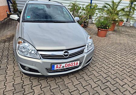 Opel Astra Caravan 1.6 Caravan Edition