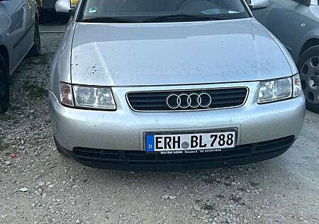 Audi A3 1.6 Ambiente