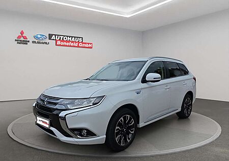 Mitsubishi Outlander PHEV Plus 4WD AHK RFK LED