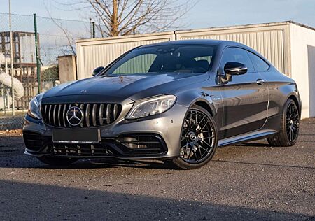 Mercedes-Benz C 63 AMG C63 AMG HUDMultiBeamLEDPano360°Burmeister