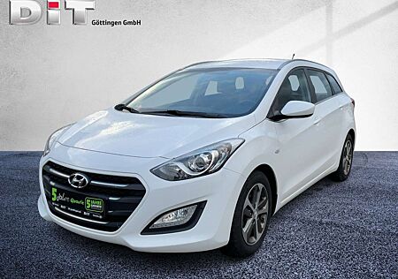 Hyundai i30 cw 1.4 blue Silver YES! PDC, LM, Klimaanlage