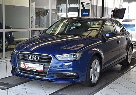 Audi A3 Limousine 2.0TDI Ambition DSG*AHK*Xenon