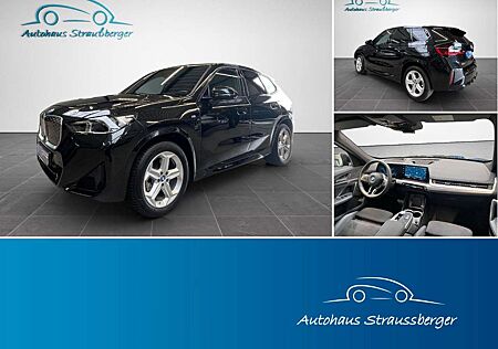 BMW iX1 30 xDrive M Sport ACC HiFi QI HUD KZU Memory