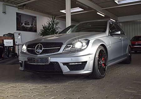 Mercedes-Benz C 63 AMG Edition 507 Schiebedach H&K Sound