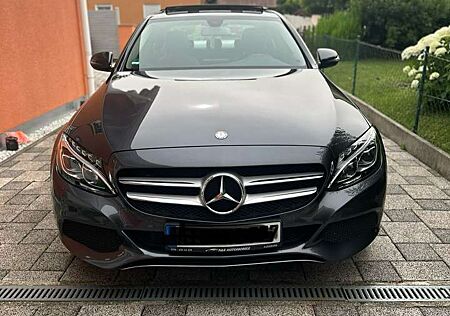 Mercedes-Benz C 200 4Matic 7G-TRONIC