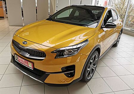 Kia XCeed 1.6 CRDI Launch+Navi+Glasdach+Kamera+LED++
