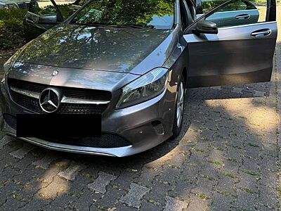 Mercedes-Benz A 180 7G-DCT Style