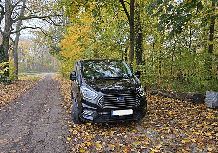 Ford Tourneo Custom TDCi 310 L2H1 VA Autm. Titanium X