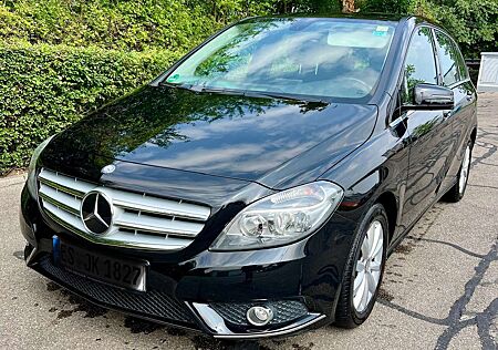 Mercedes-Benz B 180 BlueEFFICIENCY EDITION 1