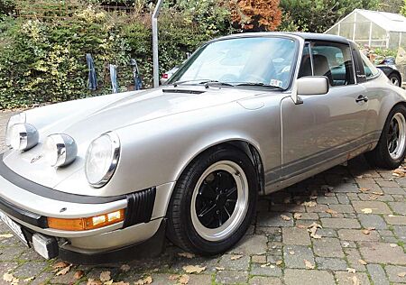 Porsche 911 Urmodell SC Targa 3,0 l 150 KW H-Kennzeichen
