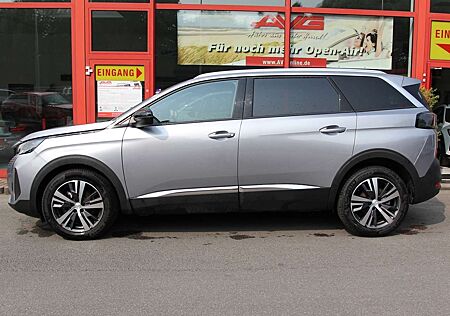 Peugeot 5008 Allure Pack 7 Sitze Navigation ALU 18 ZOLL