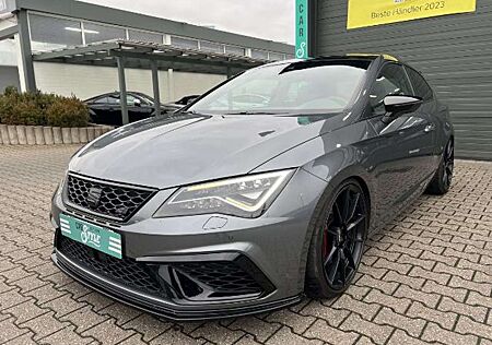 Seat Leon SC 2.0 TSI Cupra 300 Schalensitze Pano