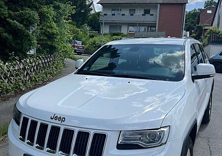 Jeep Grand Cherokee 3.0 CRD-FACELIFT-8 GANG-AHK-Top!!