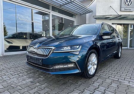 Skoda Superb Combi 1.4TSI IV DSG STYLE*LED*VC*MEMORY*AHK