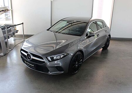 Mercedes-Benz A 220 Progressive DISTRONIC 360 Kamera LED SHZ