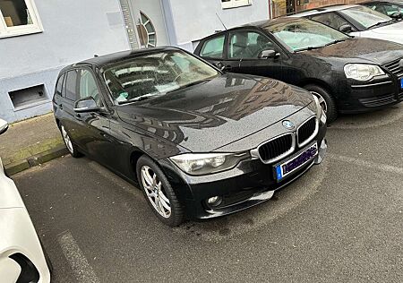 BMW 318d 318 Touring Modern Line
