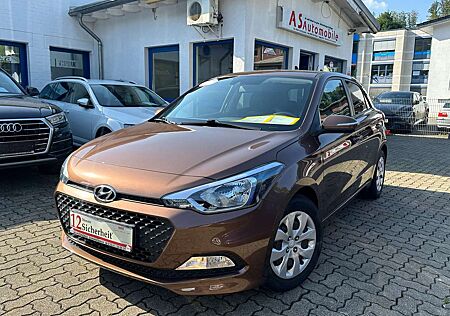 Hyundai i20 1,2 16 V+2.HAND+KLIMA+PDC+SHZ+TEMPOMAT+5 TÜRE