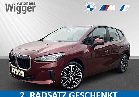 BMW 218 Active Tourer /Navigation/Soundsystem/LED