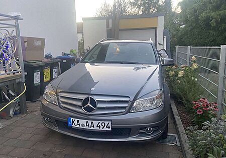 Mercedes-Benz C 200 C+200+T+(BlueEFFICIENCY)+Avantgarde