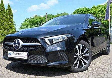 Mercedes-Benz A 250 A -Klasse e Leder Navi LED CAM Sitzhz 1.Hd