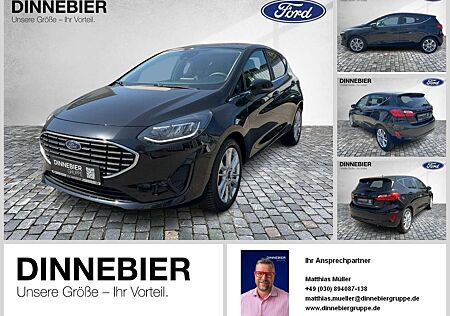 Ford Fiesta Titanium PDC+Navi+Klima+Winterpak.+ LED