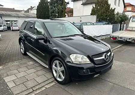 Mercedes-Benz ML 320 ML CDI*KLIMAAUTOMATIK*AHK*Schibedach