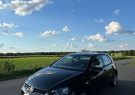 VW Golf Volkswagen Trendline