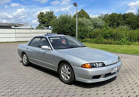 Nissan Skyline R32 GTS25