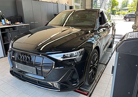Audi e-tron SPORTBACK 50 S LINE BLACK-EDITION ACC/B&O