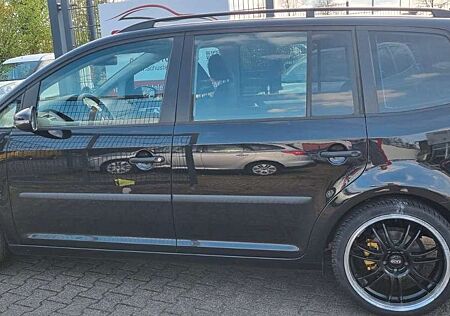 VW Touran Volkswagen TDI 1.Hand (+TZ) , orig. 86TKM, 19"Alus
