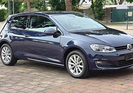 VW Golf Volkswagen Lounge BMT 1.4l 150PS PDC SHZ 1HAND TÜV27