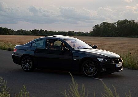 BMW 335xi 335 Coupe