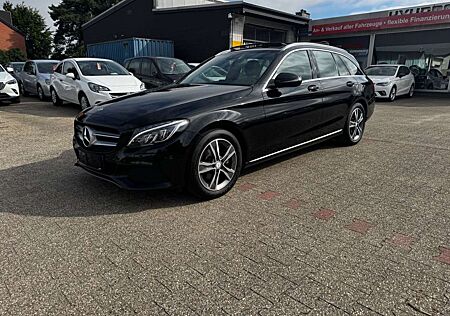 Mercedes-Benz C 220 T d Avantg PANO ILS NAVI AHK TOTWINKEL PAR