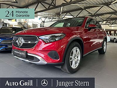 Mercedes-Benz GLC 220 d 4M Avantgarde Pano Dlight Burm HUD AHK