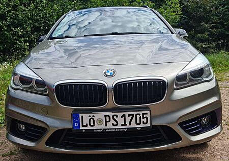 BMW 220d 220 xDrive Gran Tourer Sport Line AHK