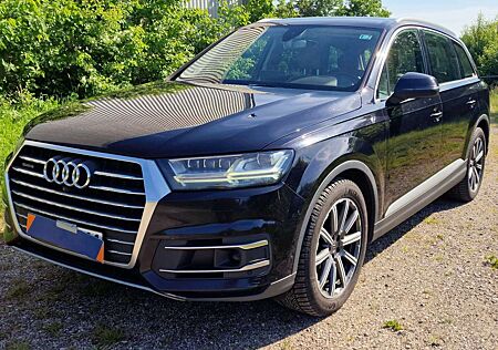 Audi Q7 3.0 TDI quattro tiptronic