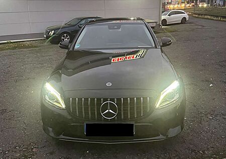 Mercedes-Benz C 180 9G-TRONIC AMG Line
