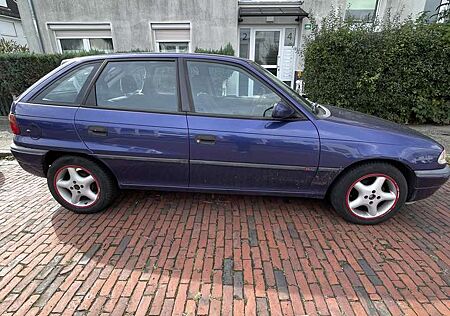 Opel Astra 16V Cool Dream