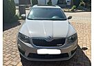 Skoda Octavia Combi 2.0 TDI (Green tec) DSG RS