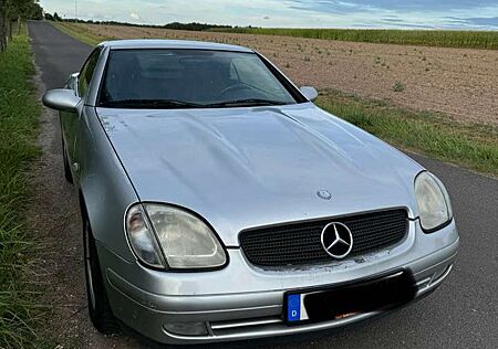 Mercedes-Benz SLK 200