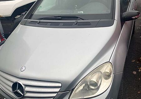 Mercedes-Benz B 180 CDI Automatik