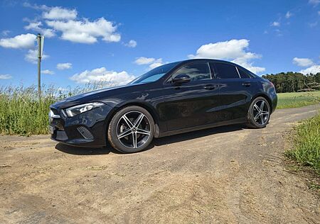 Mercedes-Benz A 200 d 8G-DCT Edition 1