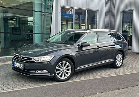 VW Passat Variant Volkswagen Passat 2.0TDI Highline DSG Virtual AHK ACC LED