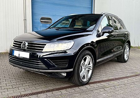 VW Touareg Volkswagen 3.0 V6 TDI SCR Blue Motion DPF Automatik E