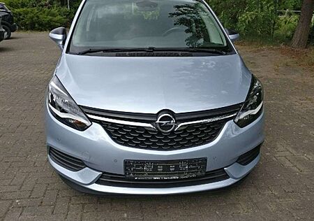Opel Zafira C Edition Klimaaut.IntelliLink PDC Allw.