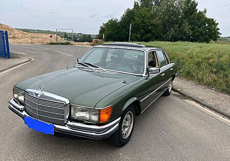 Mercedes-Benz 450